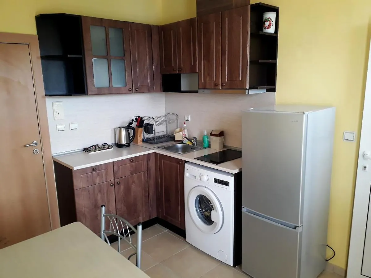 Leo Cabacum Apartment Varna