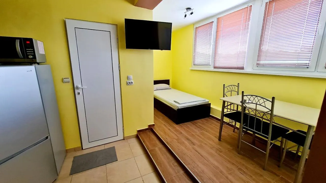 Leo Cabacum Apartment Varna Bulgaria